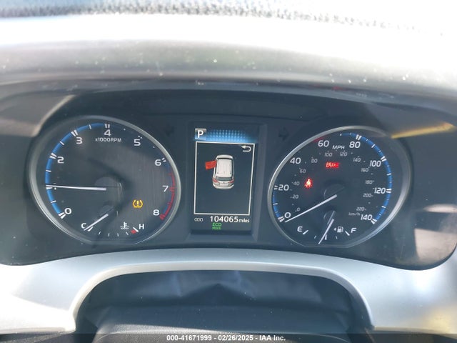 Toyota Rav4 Xle 2017 JTMRFREVXHD205022 Image 7
