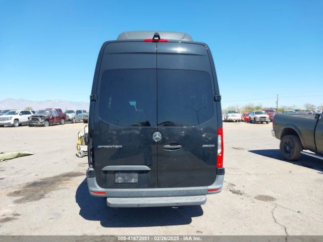 W1Z4EGHY8LT025079 Mercedes-Benz Sprinter 2500 High Roof V6