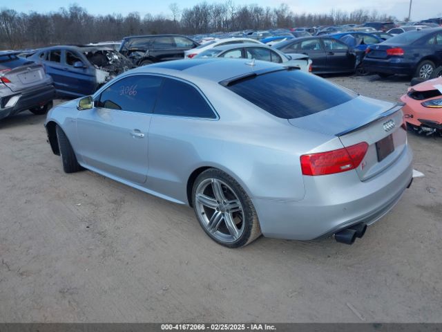 2013 AUDI S5 WAUVGAFR7DA002094 Photo 2