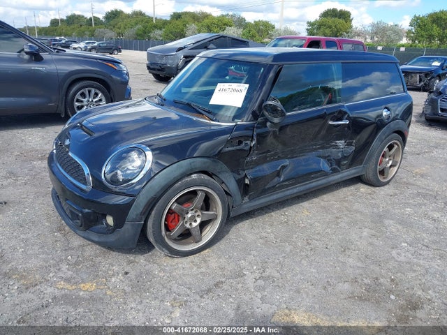 2011 MINI COOPER S CLUBMAN WMWZG3C5XBTY36859 Photo 1