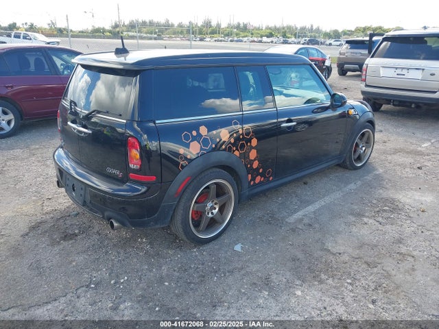 2011 MINI COOPER S CLUBMAN WMWZG3C5XBTY36859 Photo 3