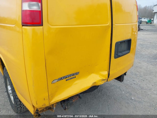 1GCWGBFF5G1215150 Chevrolet Express 2500 Work Van