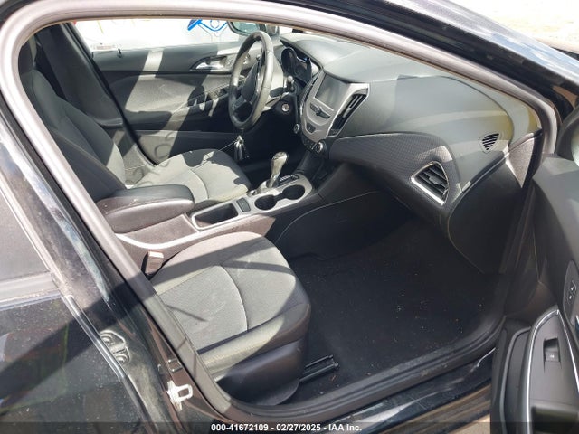 1G1BC5SM5J7184351 Chevrolet Cruze Ls Auto