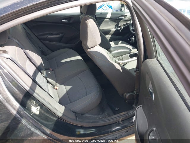 1G1BC5SM5J7184351 Chevrolet Cruze Ls Auto