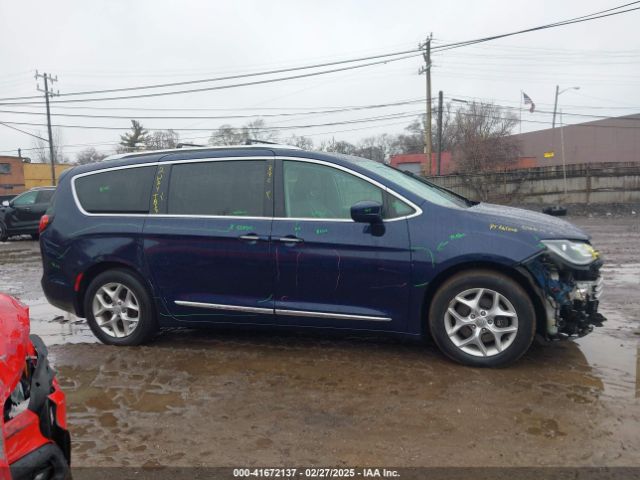 2C4RC1EG7KR588613 Chrysler Pacifica Touring L Plus