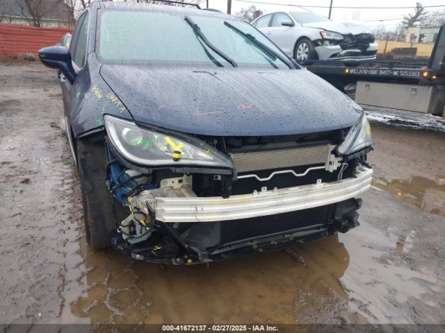 2C4RC1EG7KR588613 Chrysler Pacifica Touring L Plus