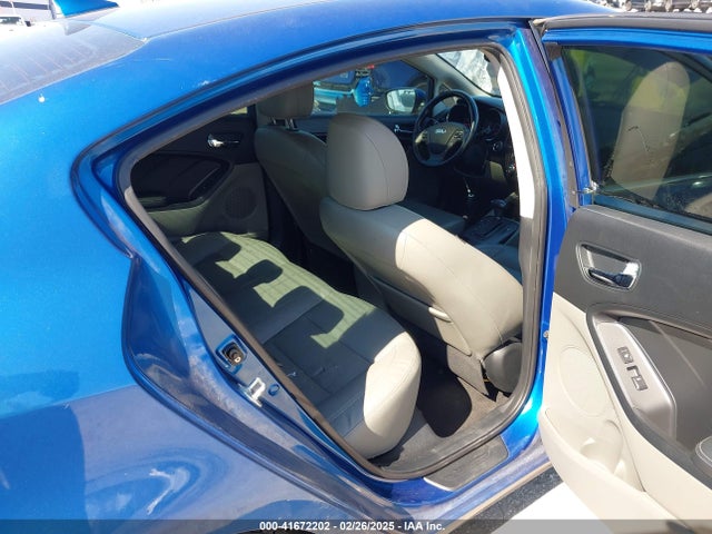 KNAFZ4A85F5307314 KIA FORTE EX