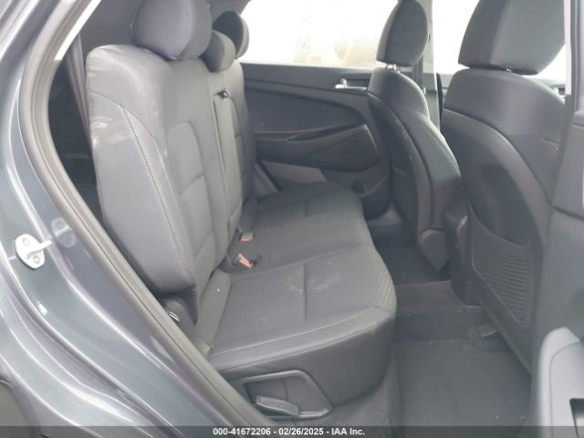 KM8J33A44KU995257 Hyundai Tucson Value