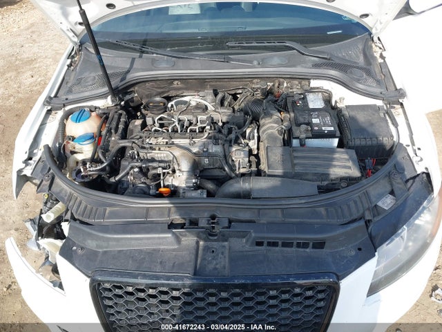 2011 AUDI A3 WAUBJBFM6BA062315 Photo 9