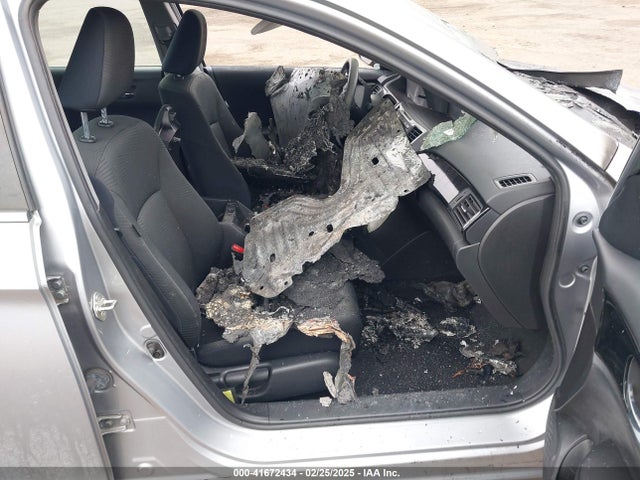 1HGCR2F30HA228913 Honda ACCORD LX