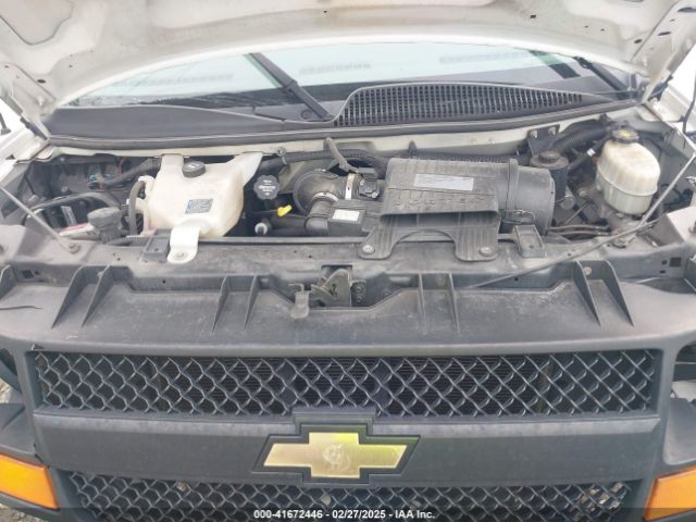 1GCWGAFF0H1338382 Chevrolet Express 2500 Work Van