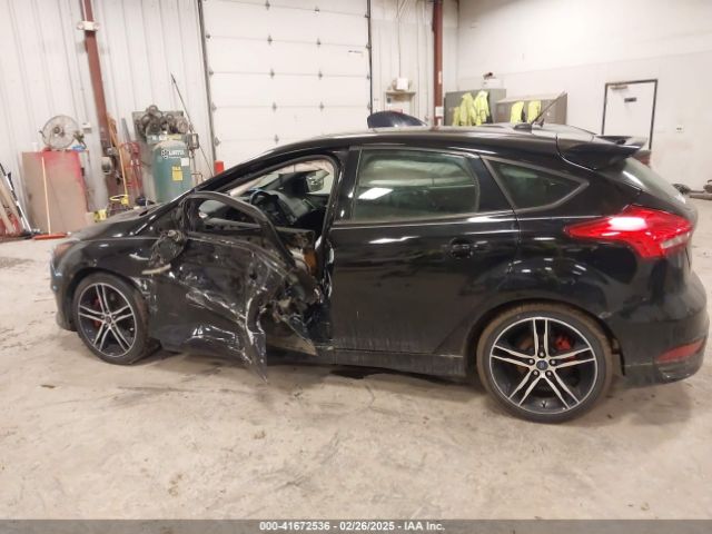 1FADP3L90JL286480 Ford FOCUS ST
