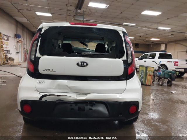 KNDJN2A22J7609326 KIA Soul