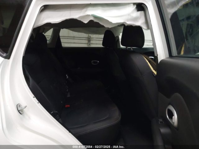KNDJN2A22J7609326 KIA Soul