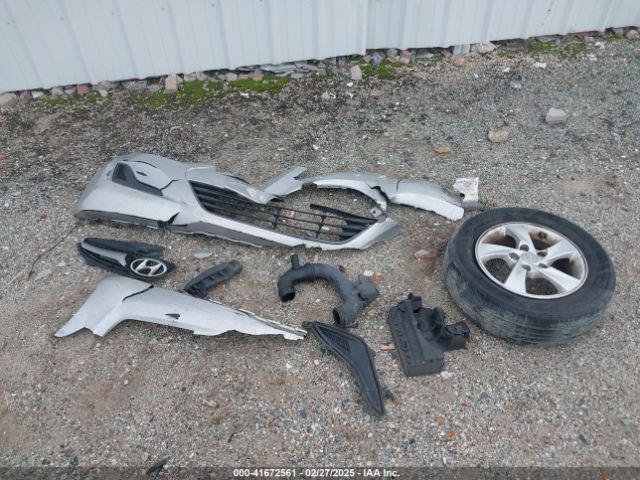 5NPDH4AE4EH491372 Hyundai ELANTRA SE