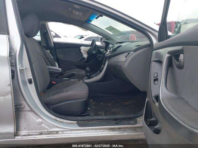 5NPDH4AE4EH491372 Hyundai ELANTRA SE