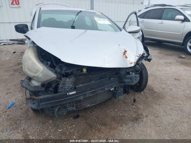 5NPDH4AE4EH491372 Hyundai ELANTRA SE