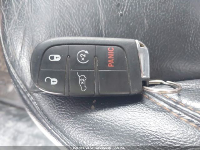 3C4NJDCB4JT206143 Jeep Compass Limited 4x4