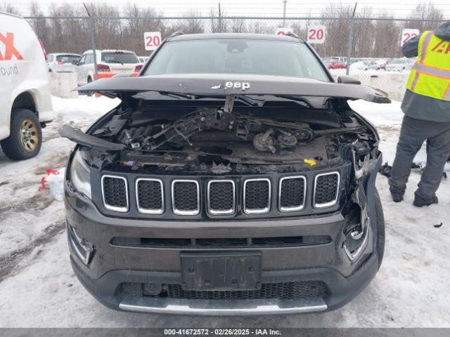 3C4NJDCB4JT206143 Jeep Compass Limited 4x4