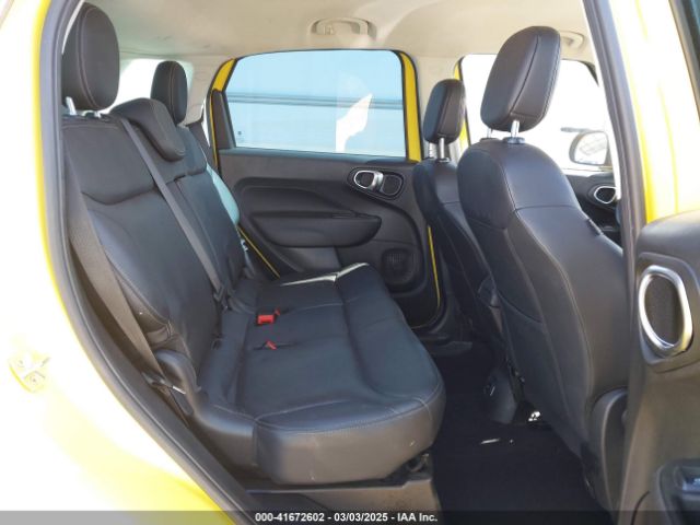 ZFBNFADH9KZ041920 Fiat 500L TREKKING