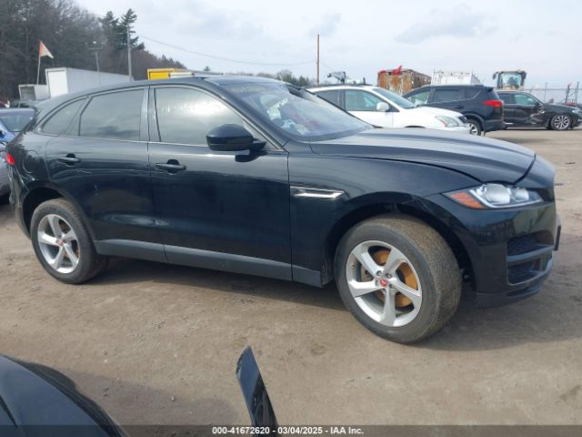SADCJ2GX9JA237496 Jaguar F-pace 30t Premium