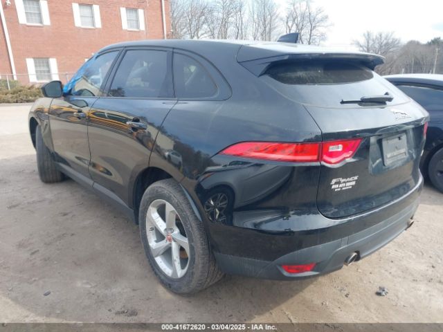 SADCJ2GX9JA237496 Jaguar F-pace 30t Premium