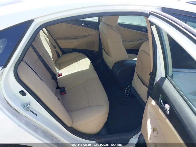 Hyundai SONATA GLS 2014 5NPEB4AC8EH930240 Image 8