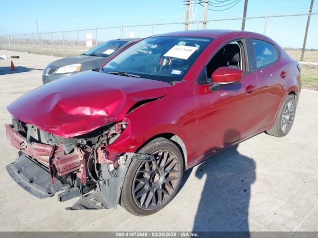 3MYDLBYV2JY328310 Toyota YARIS IA