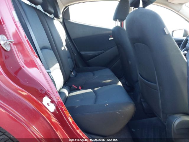 3MYDLBYV2JY328310 Toyota YARIS IA