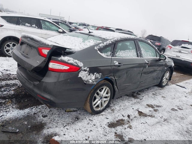 1FA6P0H71G5123011 Ford FUSION SE