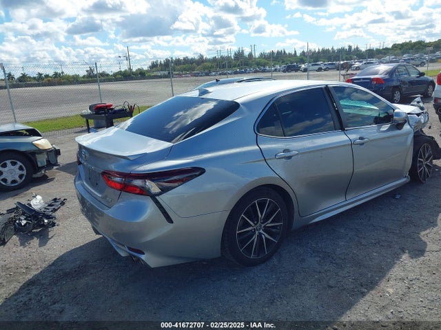 4T1T11AK2PU827593 Toyota CAMRY SE