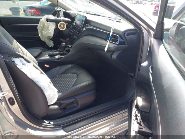 4T1T11AK2PU827593 Toyota CAMRY SE
