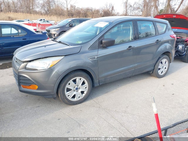 Ford ESCAPE S 2014 1FMCU0F72EUC48218 Image 2