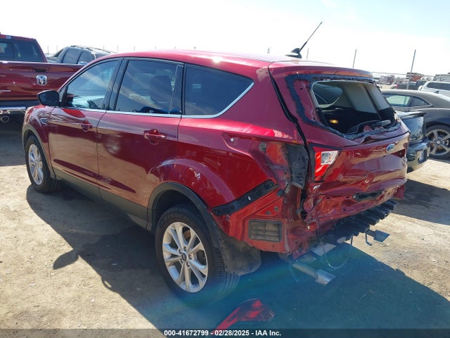 Ford ESCAPE SE 2019 1FMCU0GD7KUA79071 Image 3