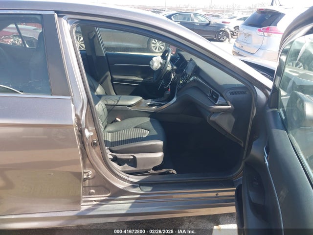 4T1G11AK4MU432151 Toyota CAMRY SE