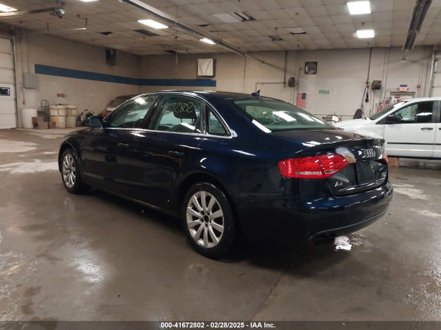 2010 AUDI A4 WAUFFAFL5AN000478 Photo 2