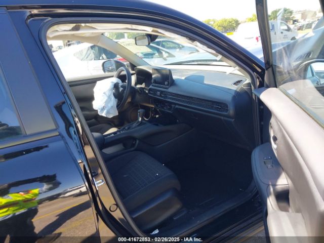 3CZRZ1H30PM742854 Honda HR-V LX