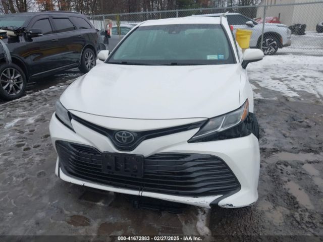 4T1B11HK7JU097382 Toyota CAMRY LE