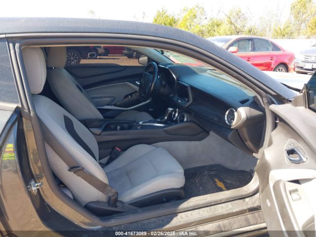 2018 CHEVROLET CAMARO 1G1FB1RS5J0185963 Photo 4