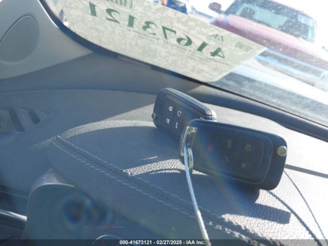 1G11D5SL0FF208469 Chevrolet MALIBU 2LT