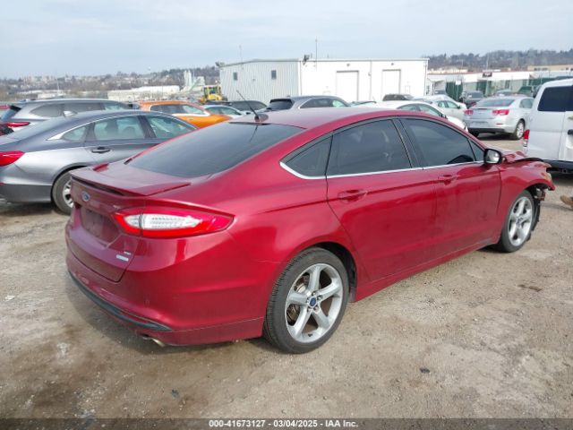3FA6P0HD7GR231104 Ford FUSION SE