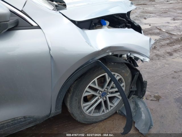 1FMCU9H63MUA78622 Ford ESCAPE SEL