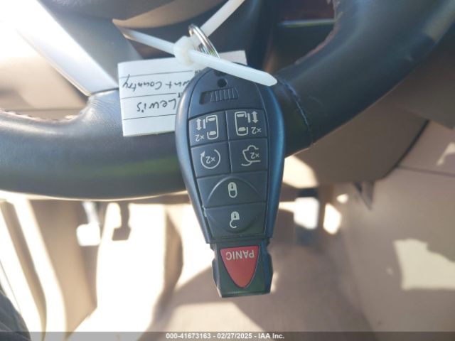 2C4RC1CG9ER232185 Chrysler Town & Country Touring-l