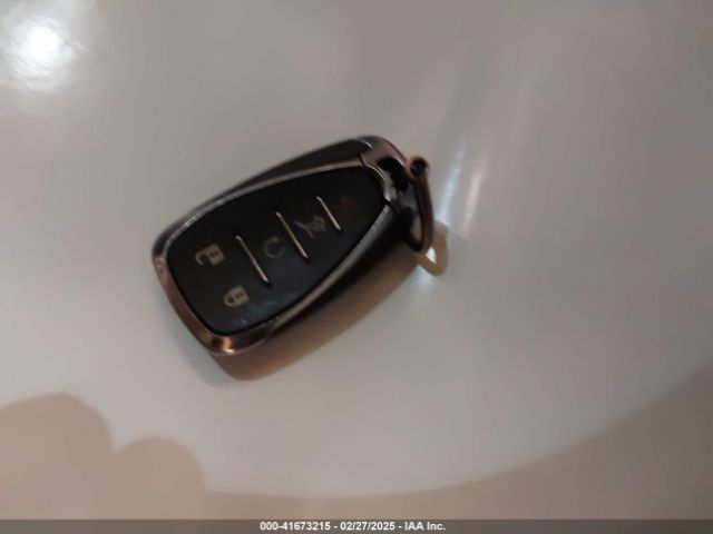 3GNAXWEV8NS111684 Chevrolet Equinox Awd Rs