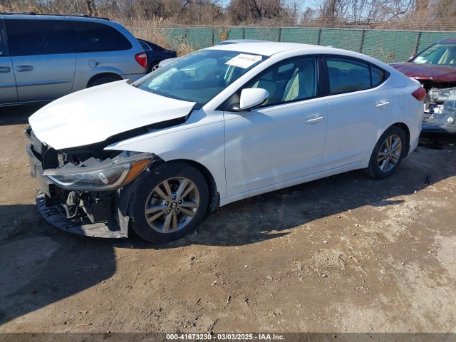 Hyundai ELANTRA SE 2017 5NPD84LF5HH055818 Image 2