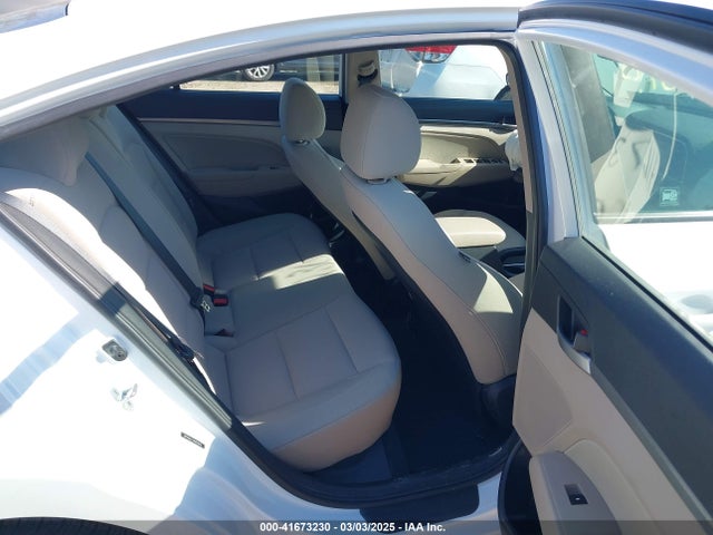 Hyundai ELANTRA SE 2017 5NPD84LF5HH055818 Image 8