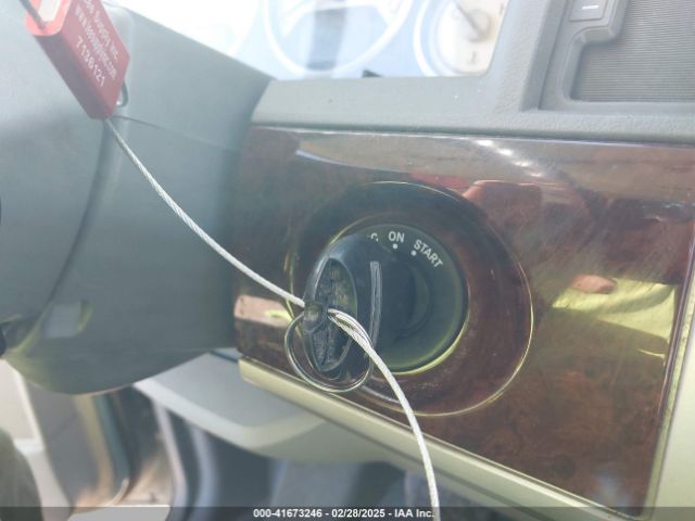 2010 CHRYSLER TOWN & COUNTRY 2A4RR5D13AR308522 Photo 10