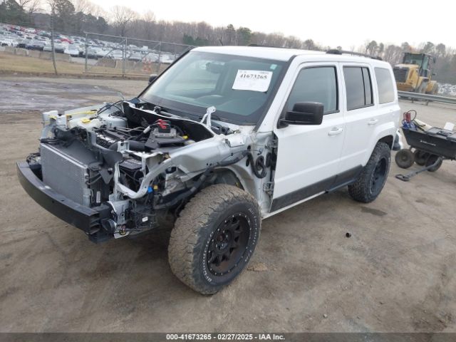 1C4NJPBA5GD700309 Jeep Patriot Sport
