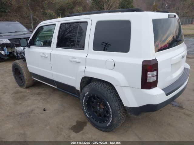 1C4NJPBA5GD700309 Jeep Patriot Sport