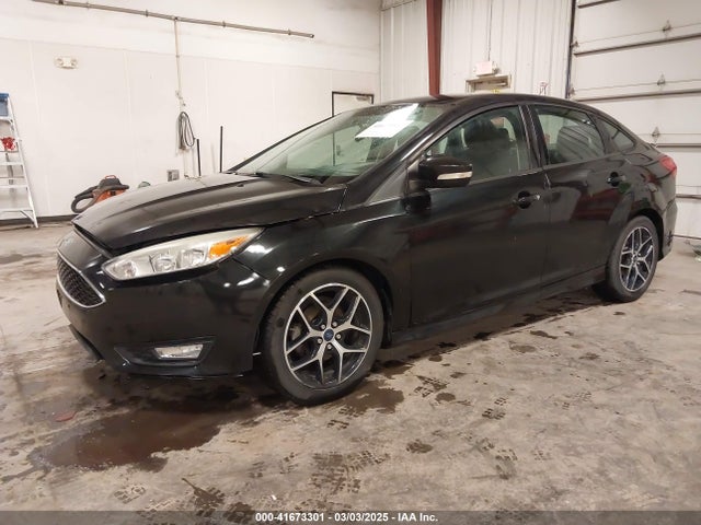 1FADP3F24FL255450 Ford FOCUS SE